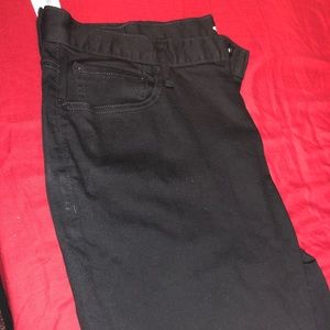 Men’s black skinny pants